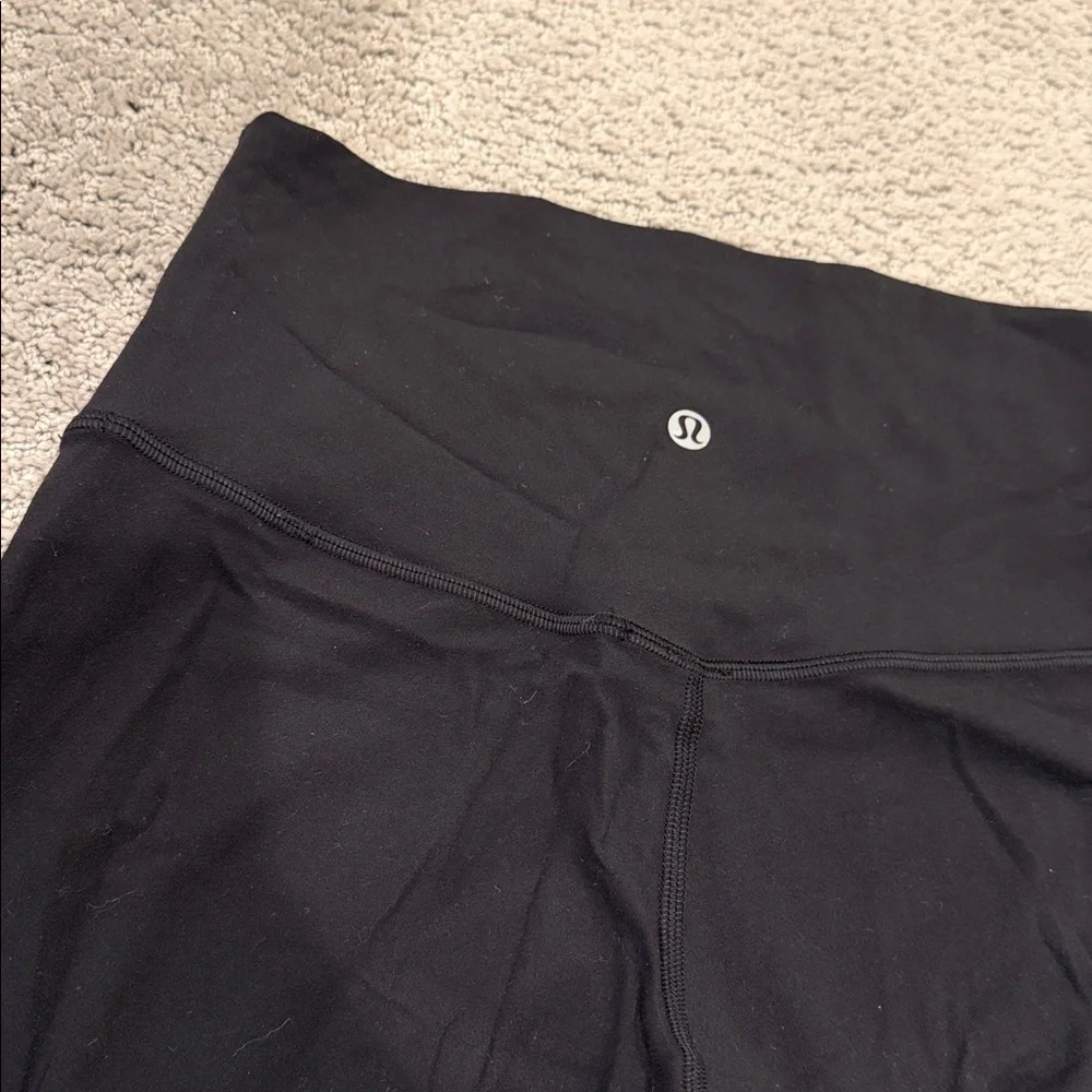 NWOT! Lululemon Align - size 6 - Picture 3 of 4